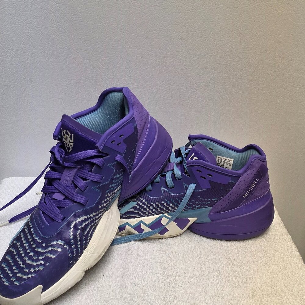 Donovan Mitchell Adidas D.O.N. Issue #4 LIGHTLOCK upper Men 11